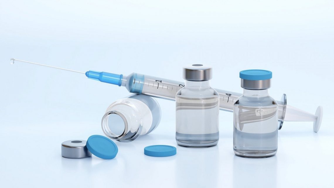 Covid, uno studio conferma: contro Delta servono due dosi di vaccino